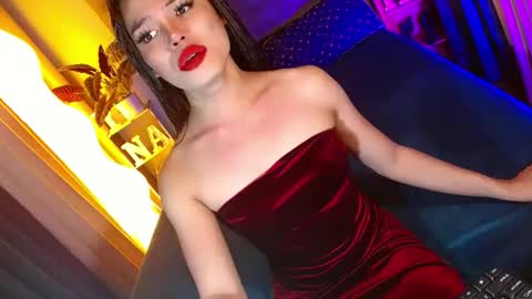 Snapshot of lovelymiss_shyna11 chatting on 03/31/26, 10:37 lovelymiss_shyna11 online show from 03/31/26, 10:37