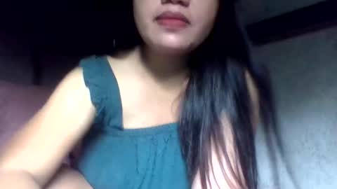 Snapshot of lovelymocha27 chatting on 11/18/25, 05:12 lovelymocha27s online show from 11/18/25, 05:12