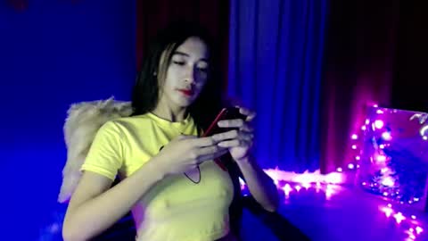 lovelypetite143 online show from 03/21/26, 08:19