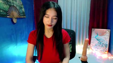 lovelypetite143 online show from 07/05/26, 04:19