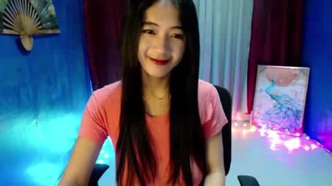 lovelypetite143 online show from 07/05/26, 07:21