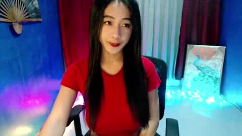 lovelypetite143 online show from 07/13/26, 06:00