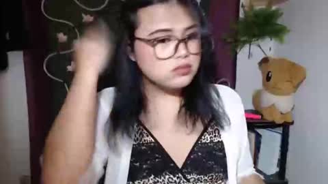 lovely online show from 10/04/25, 08:07