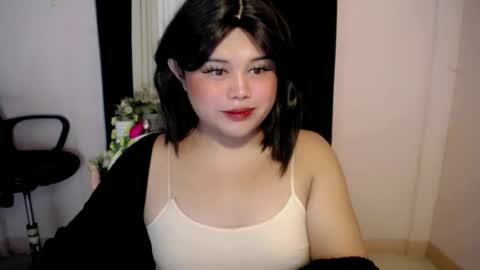 lovely online show from 06/21/26, 05:48