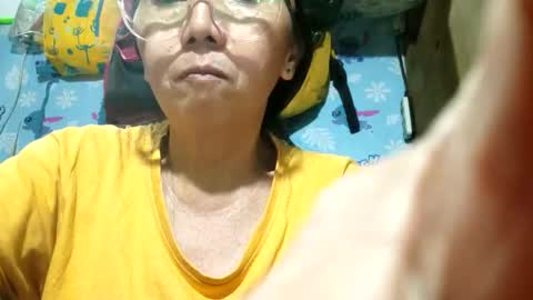Snapshot of lovelysweetie4u chatting on 01/19/26, 02:32 eunice online show from 01/19/26, 02:32