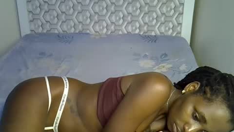 Snapshot of lovelytin chatting on 12/04/25, 07:00 lovelytin online show from 12/04/25, 07:00