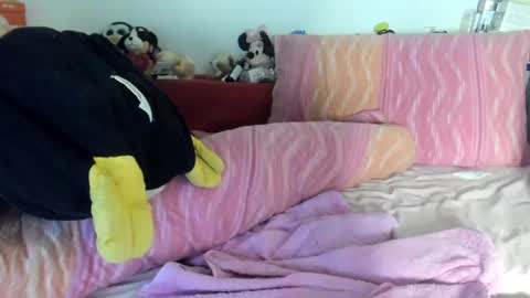 Snapshot of lovelywoman23 chatting on 02/08/25, 06:01 lovelywoman23 online show from 02/08/25, 06:01