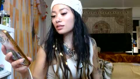lovelyxmacii online show from 12/14/25, 04:18