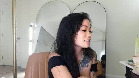 lovelyxmacii online show from 03/02/26, 05:30