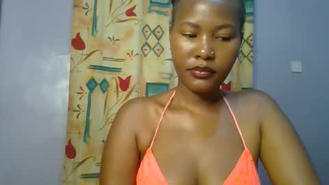 Snapshot of lovelyy_dreams chatting on 03/21/26, 03:00 Hanna online show from 03/21/26, 03:00