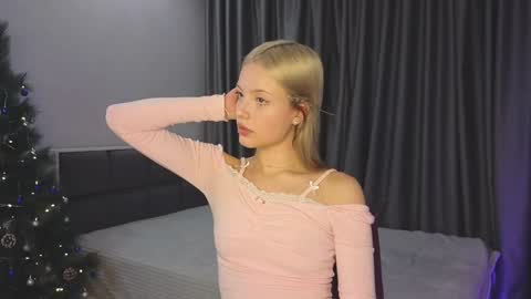 NTMY IM LANA online show from 12/20/24, 03:53