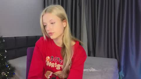 NTMY IM LANA online show from 12/30/24, 09:08