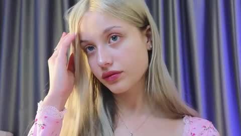 NTMY IM LANA online show from 02/11/25, 02:24