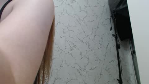 Mary Love online show from 11/03/25, 03:13