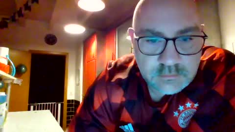 lover010983 online show from 02/15/25, 05:09