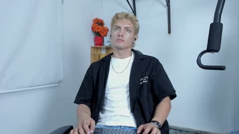 kevin online show from 09/09/25, 03:50