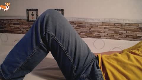 Snapshot of lover_germany35 chatting on 10/17/25, 08:44  OLI online show from 10/17/25, 08:44