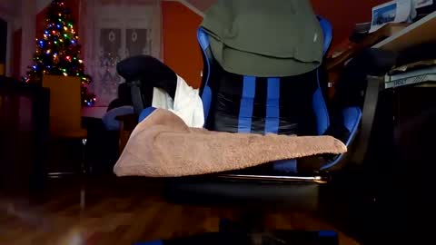 Snapshot of loveramor chatting on 01/30/25, 07:04 hipsteramor online show from 01/30/25, 07:04