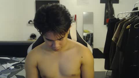 loverboyph04 online show from 11/27/25, 01:51