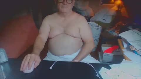 Papi Chulo online show from 06/09/26, 06:03