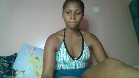 Snapshot of lovergal257 chatting on 10/13/25, 03:12 lovergal257 online show from 10/13/25, 03:12