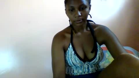 Snapshot of lovergal257 chatting on 10/14/25, 08:48 lovergal257 online show from 10/14/25, 08:48