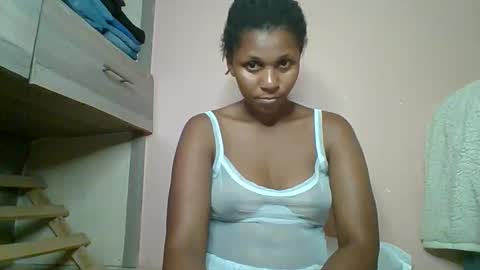 Snapshot of lovergal257 chatting on 02/21/26, 06:09 lovergal257 online show from 02/21/26, 06:09