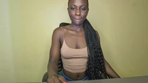 Snapshot of lovergirl2003 chatting on 10/06/25, 10:12 Kate online show from 10/06/25, 10:12