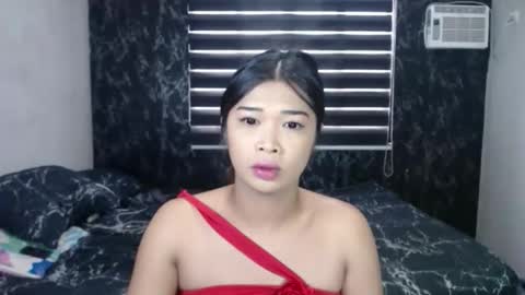 loverph15 online show from 05/18/26, 06:08