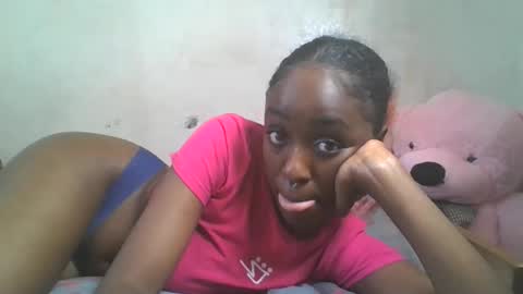 Snapshot of lovers_oncam chatting on 05/26/26, 12:12 RedJoy online show from 05/26/26, 12:12