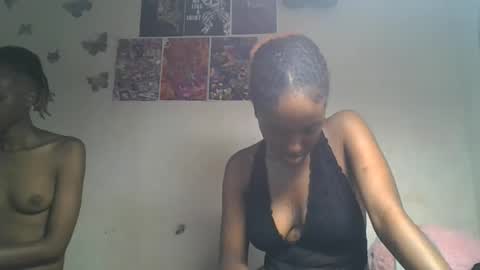 Snapshot of lovers_oncam chatting on 06/08/26, 02:50 RedJoy online show from 06/08/26, 02:50