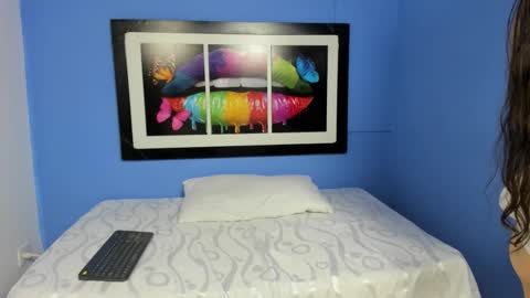 loversvalery online show from 10/24/25, 12:34