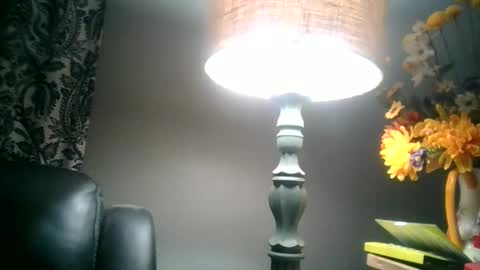 Snapshot of loves_pimk_snapper chatting on 03/02/25, 01:26 loves_pimk_snapper online show from 03/02/25, 01:26