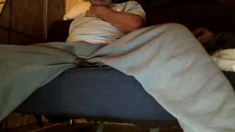 Snapshot of lovesex6565 chatting on 10/24/25, 10:44 just here to have fun and cum online show from 10/24/25, 10:44