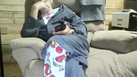 Snapshot of lovesex6565 chatting on 04/01/26, 12:39 just here to have fun and cum online show from 04/01/26, 12:39