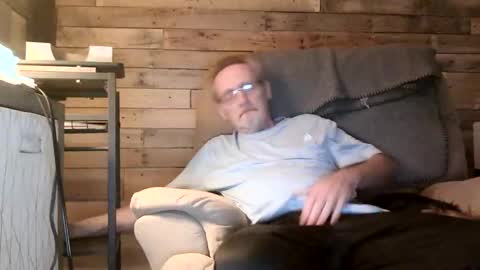 Snapshot of lovesex6565 chatting on 04/19/26, 11:53 just here to have fun and cum online show from 04/19/26, 11:53