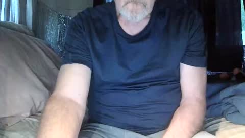 Snapshot of lovesex6565 chatting on 04/26/26, 10:46 just here to have fun and cum online show from 04/26/26, 10:46