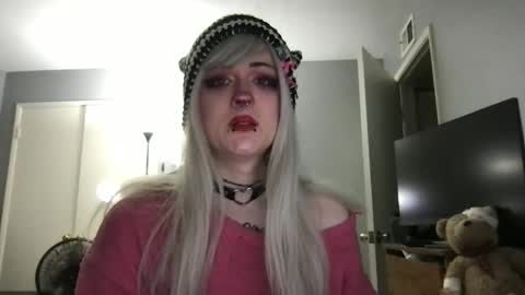 Snapshot of lovesickcassie chatting on 05/12/26, 10:40 lovesickcassie online show from 05/12/26, 10:40