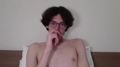 LovesomeCookie online show from 10/29/25, 07:59