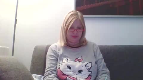 Marlyn online show from 01/06/25, 11:31