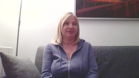 Marlyn online show from 01/08/25, 11:52