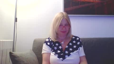 Marlyn online show from 01/27/25, 07:13