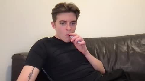 Snapshot of lovet1me chatting on 06/10/26, 07:13 luv online show from 06/10/26, 07:13