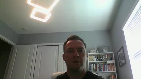 lovethewomen10 online show from 02/09/25, 04:29