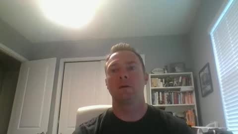 lovethewomen10 online show from 02/24/25, 05:09