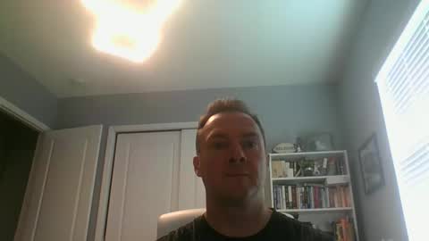 lovethewomen10 online show from 02/25/25, 04:21