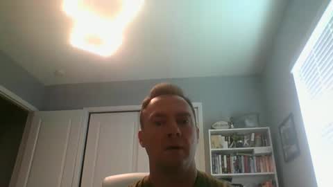 lovethewomen10 online show from 03/04/25, 06:39