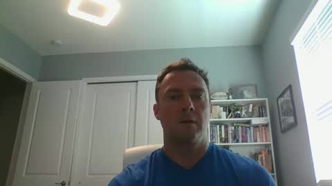 lovethewomen10 online show from 09/10/25, 03:34