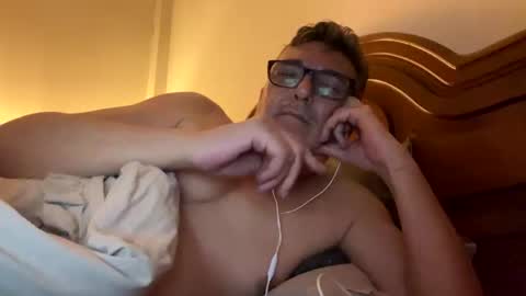 LovetoLick online show from 01/09/25, 12:03