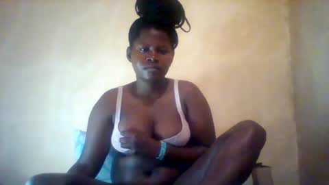 Snapshot of loviett chatting on 05/03/26, 03:29 loviett online show from 05/03/26, 03:29